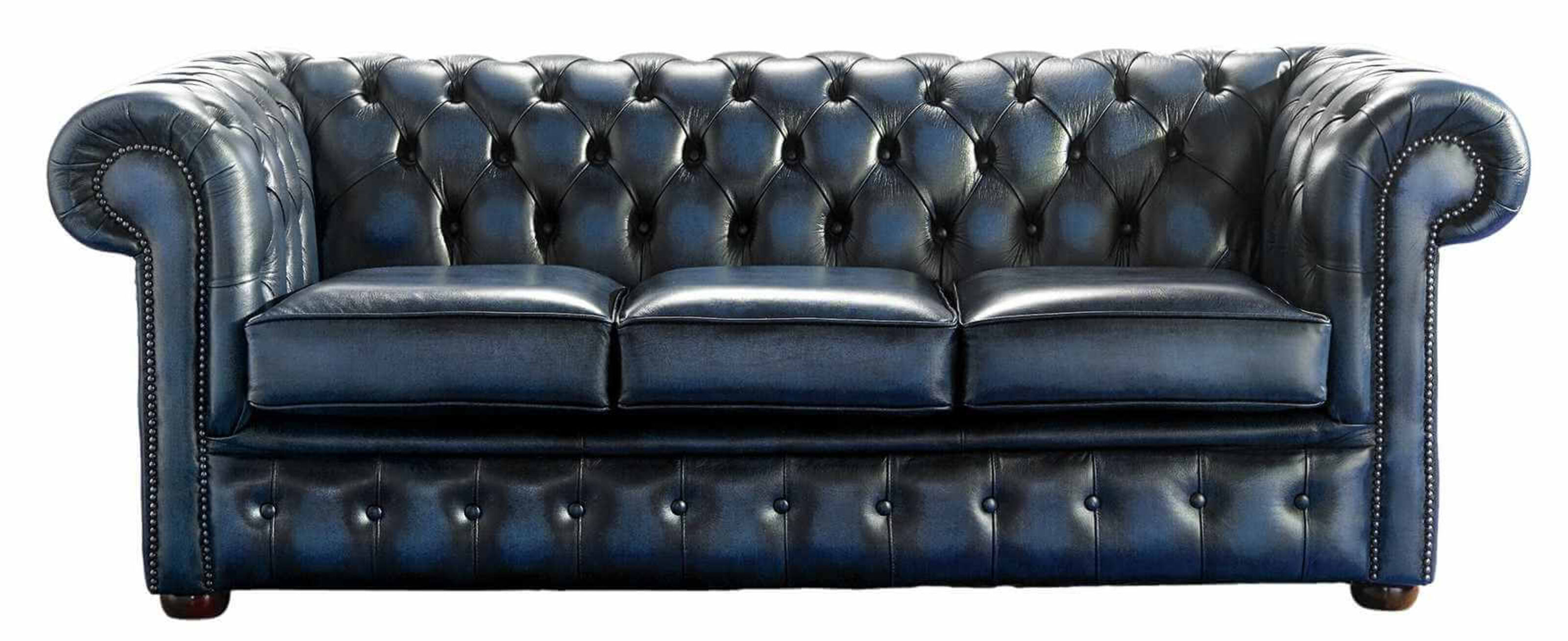 Creative Living Room Ideas Featuring Chesterfield Sofas  %Post Title