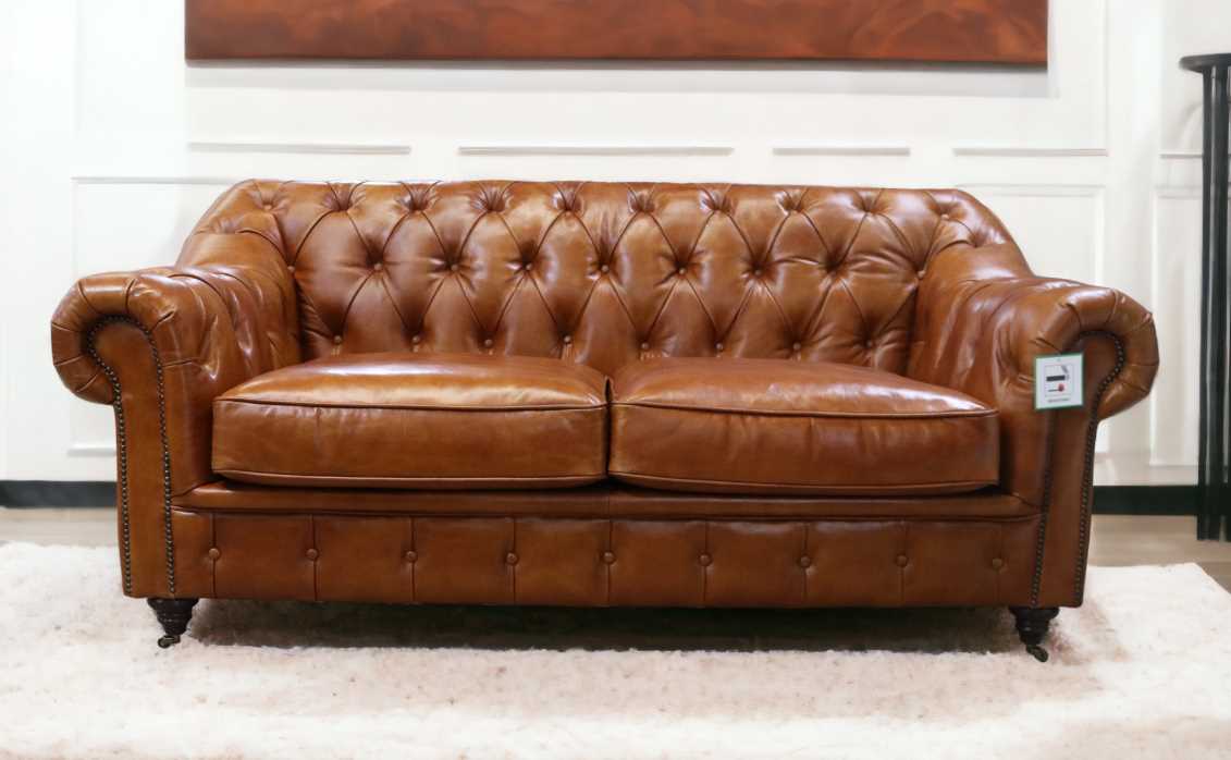 Stylish Chesterfield Sofas for Your Kitchen  %Post Title