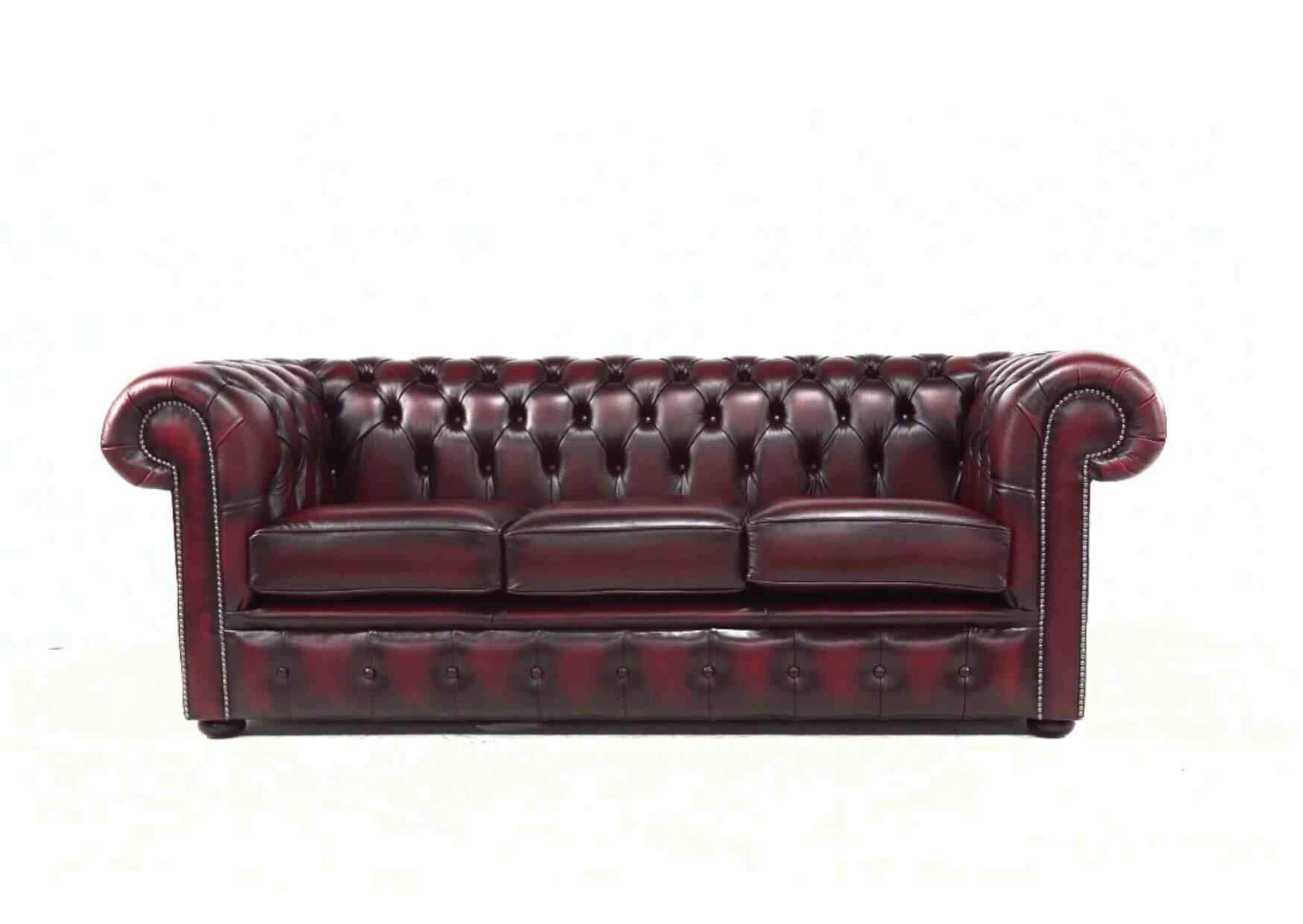 Montreal's Top Chesterfield Sofa Selections  %Post Title