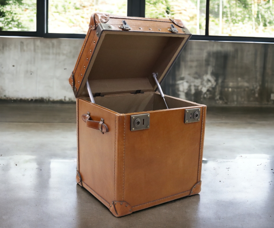 Wood and online leather trunk