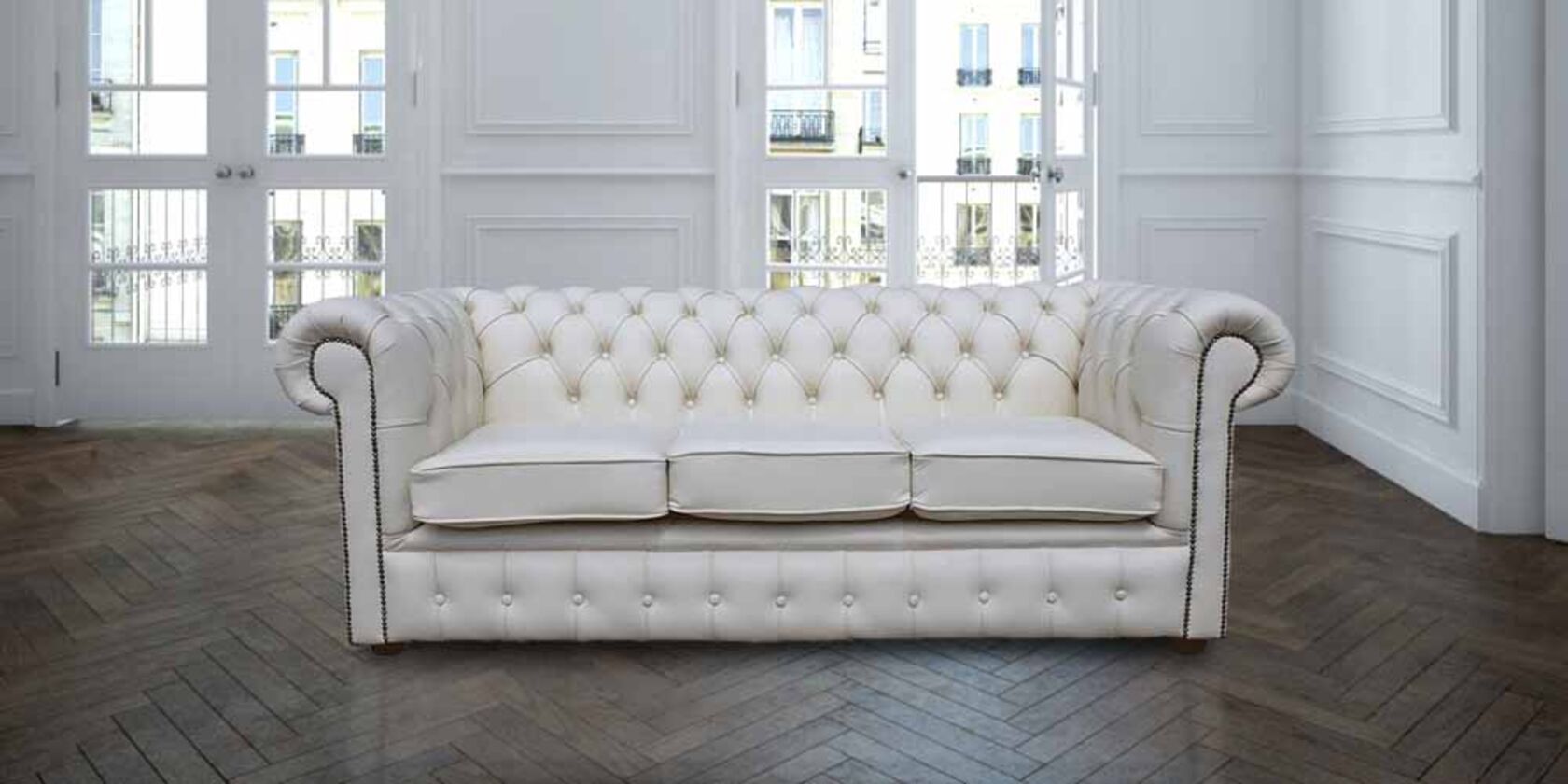 White best sale chesterfield lounge