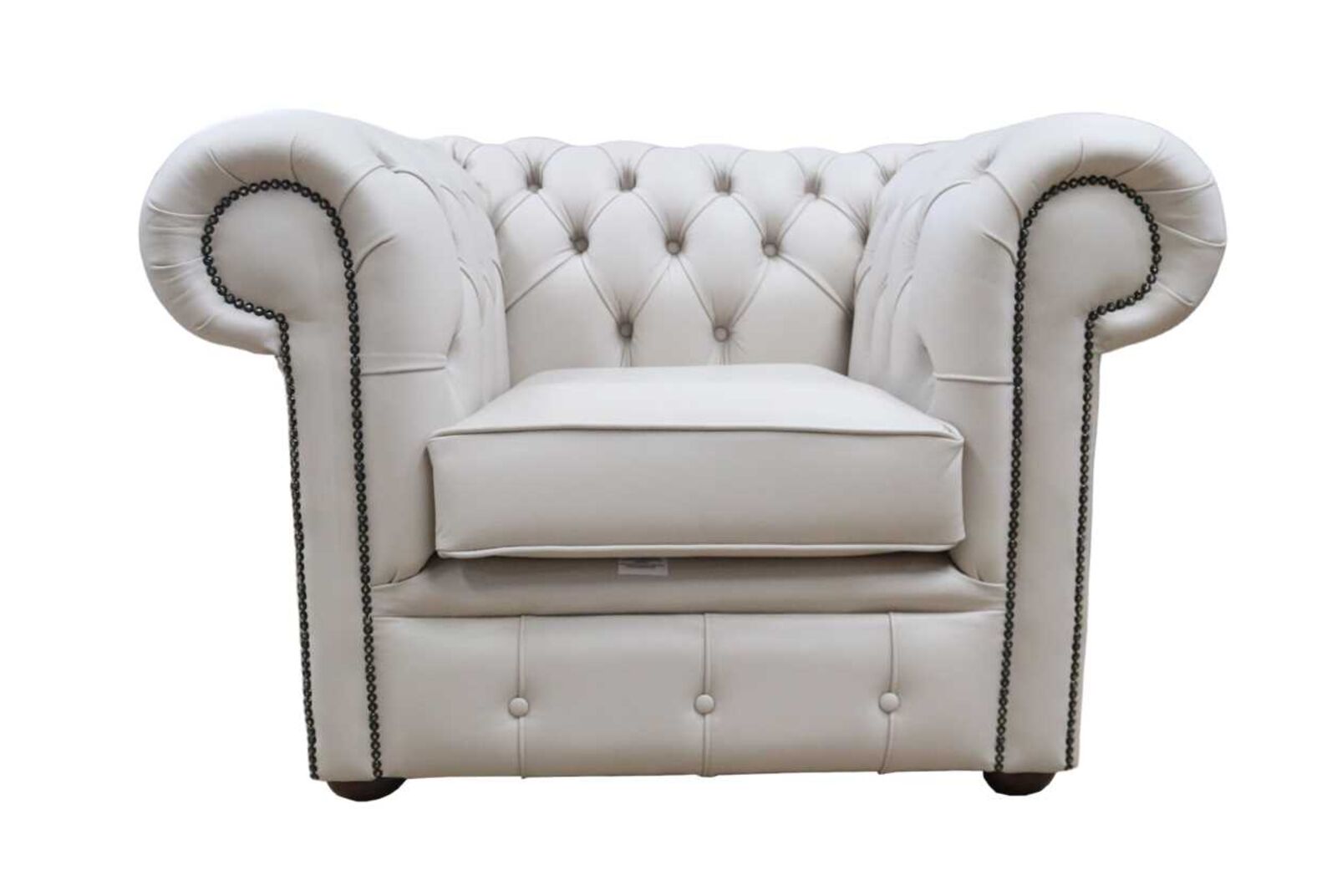 Product photograph of Chesterfield Low Back Club Chair Shelly Grove Real Leather from Designer Sofas 4U