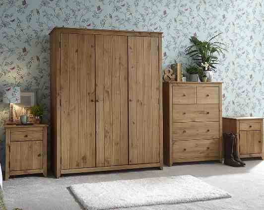 Aztec 3 Door Wardrobe 4 Piece Bedroom Set