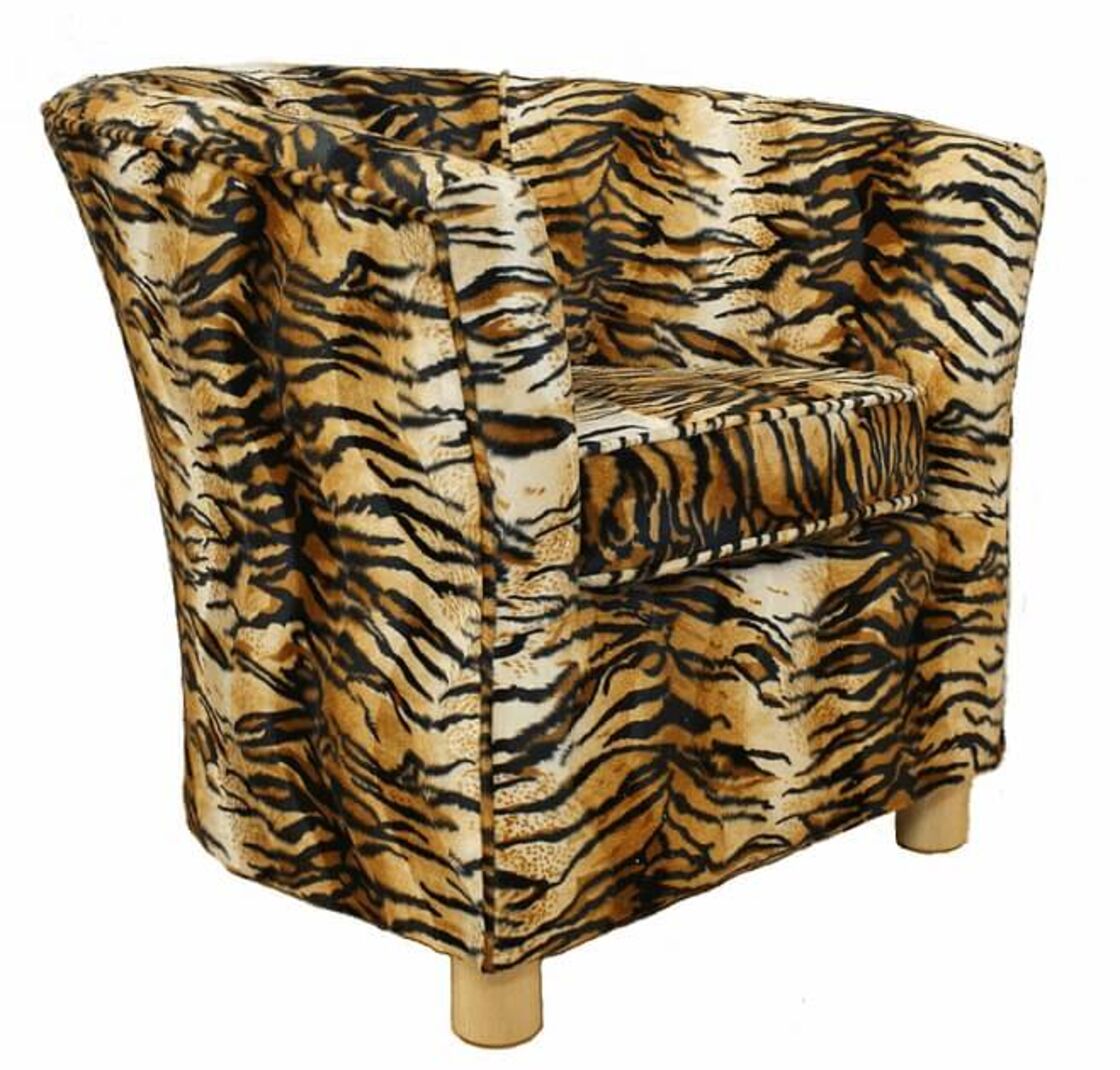 Animal print 2025 tub chair