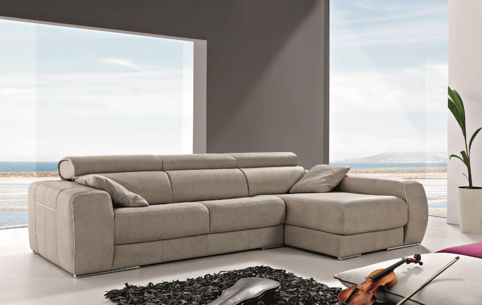 Carmen Italian Leather Corner Group Sofa