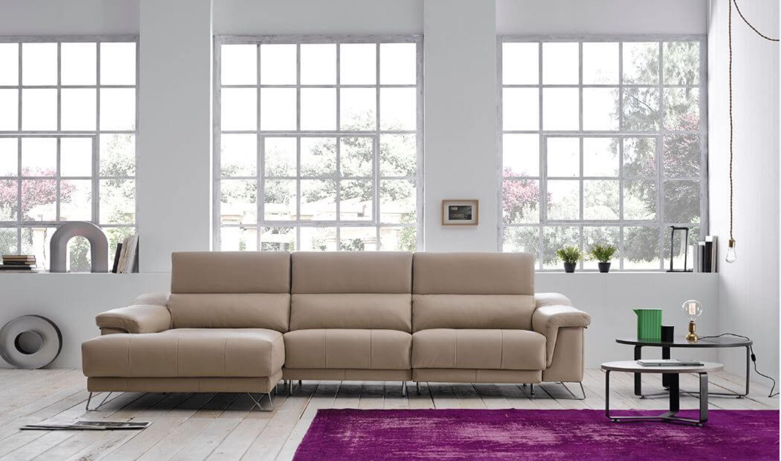 Product photograph of Mirella Italian Leather Corner Group Sofa Crema Memory Foam Seats from Designer Sofas 4U