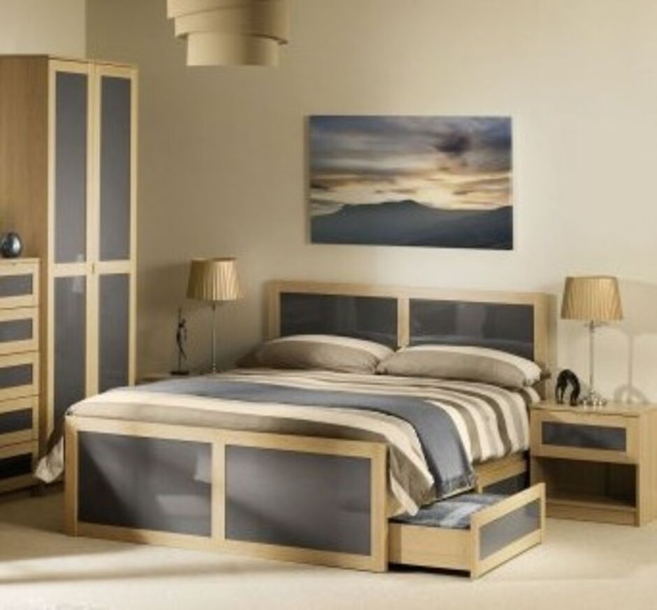 Light wood bed with shop storage